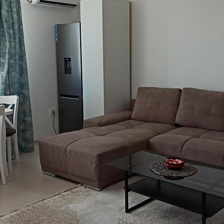 Апартаменты Apartament Mony- Mamaia Nord Нэводари Экстерьер фото